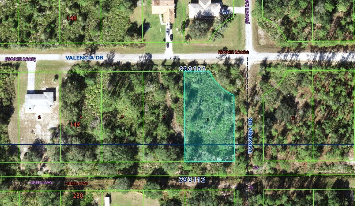 901 VALENCIA DR