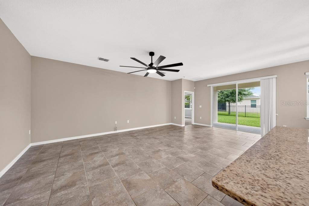 Single Family Residence at 736 E VICTORIA TRAILS BLVD, DELAND, photo 14 of 67