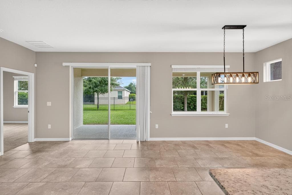 Single Family Residence at 736 E VICTORIA TRAILS BLVD, DELAND, photo 18 of 67