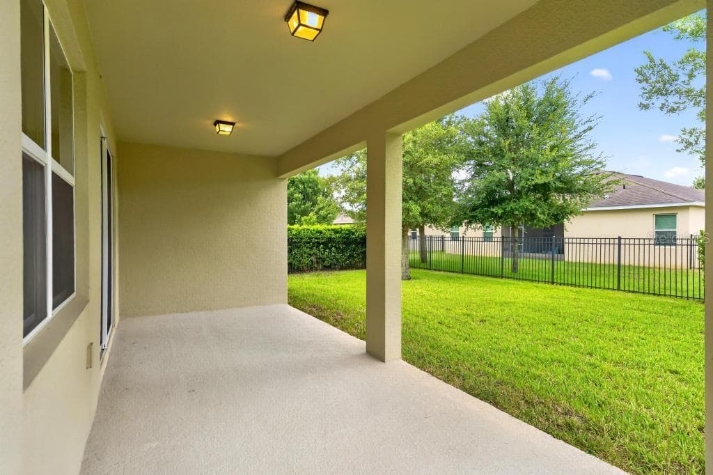 Single Family Residence at 736 E VICTORIA TRAILS BLVD, DELAND, photo 51 of 67
