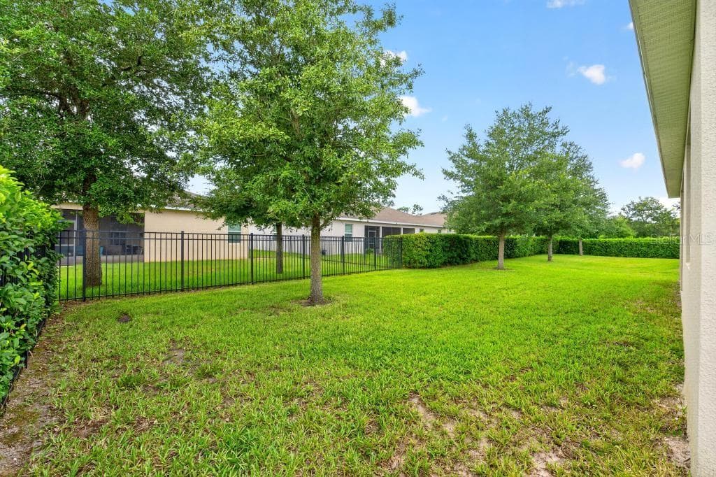 Single Family Residence at 736 E VICTORIA TRAILS BLVD, DELAND, photo 55 of 67