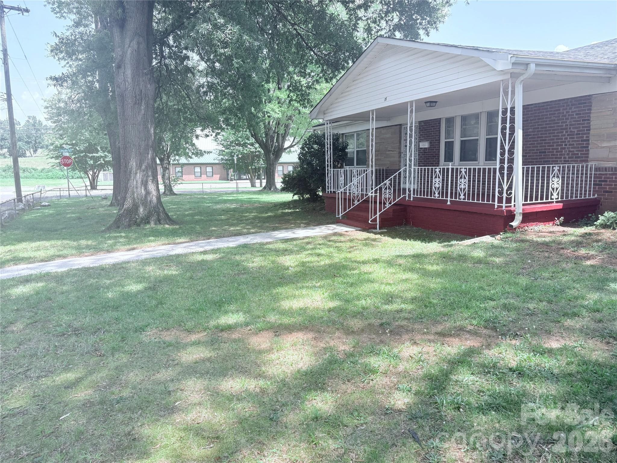 Spacious Flat Lot - Concord