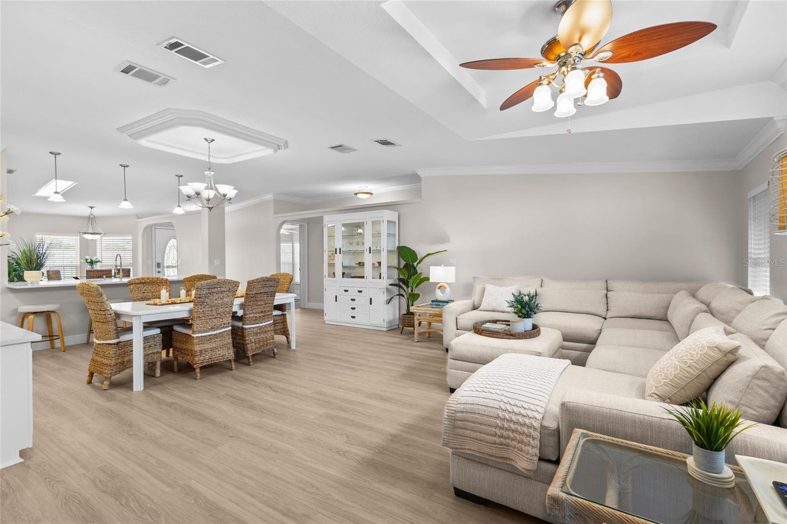 OPEN CONCEPT LIVING ROOM-DINING / ALL FURNITURE CONVEYS WITH THE SALE OF PROPERTY - 1710 INDIANA AVE, BRADENTON