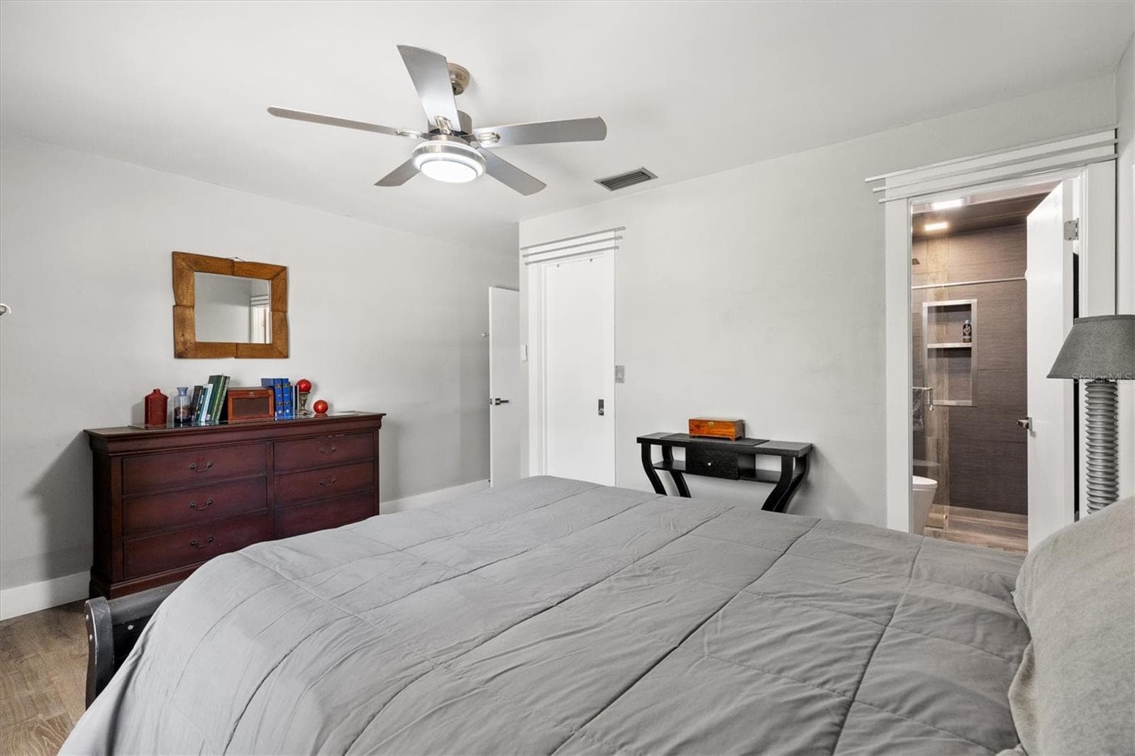 Single Family Residence at 37149 GRAYS AIRPORT RD, LADY LAKE, photo 16 of 29