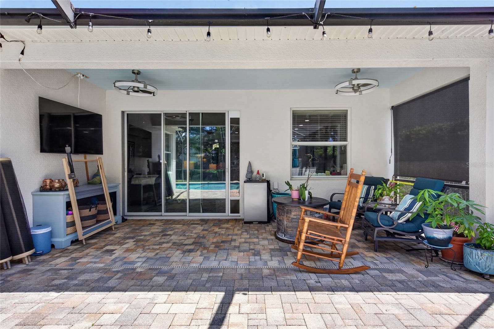 Single Family Residence at 15601 STARLING WATER DR, LITHIA, photo 48 of 78