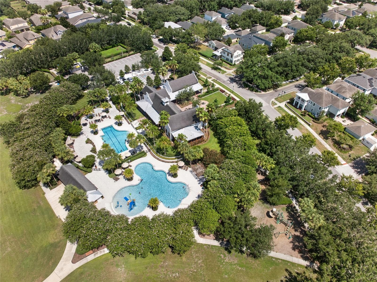 Single Family Residence at 15601 STARLING WATER DR, LITHIA, photo 67 of 78