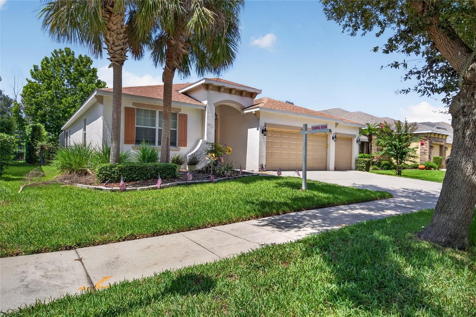 Single Family Residence at 15601 STARLING WATER DR, LITHIA, photo 70 of 78