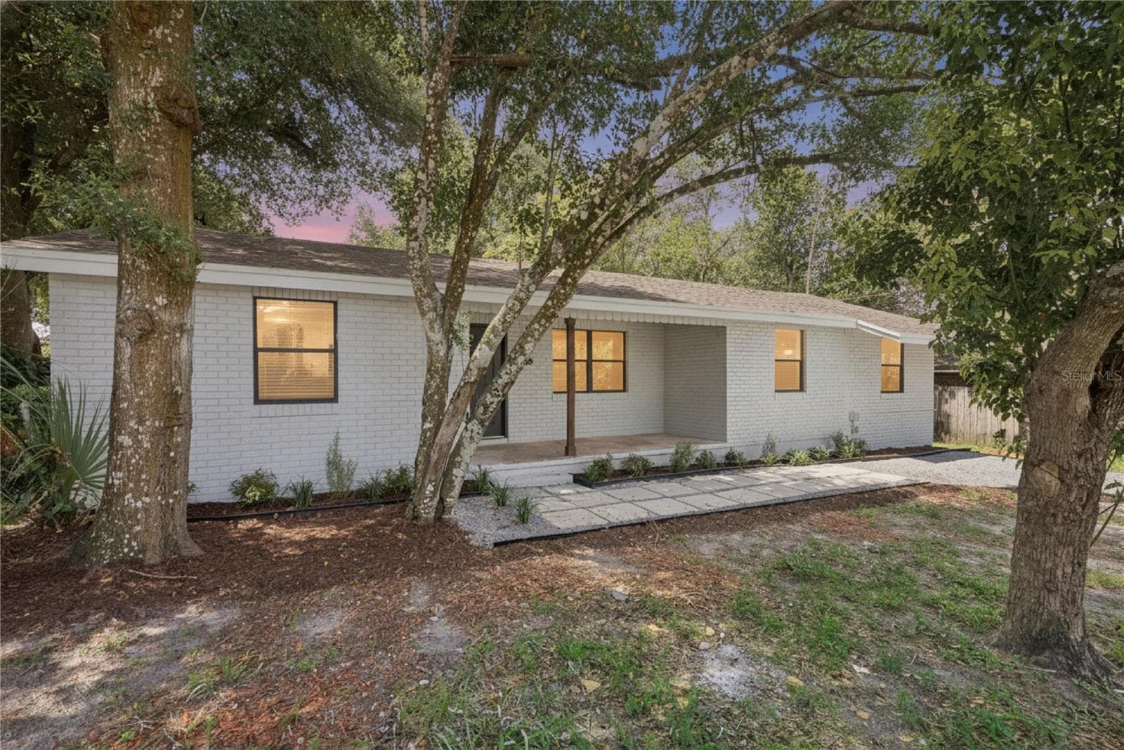 Single Family Residence at 137 LUCERNE DR, DEBARY, photo 3 of 28