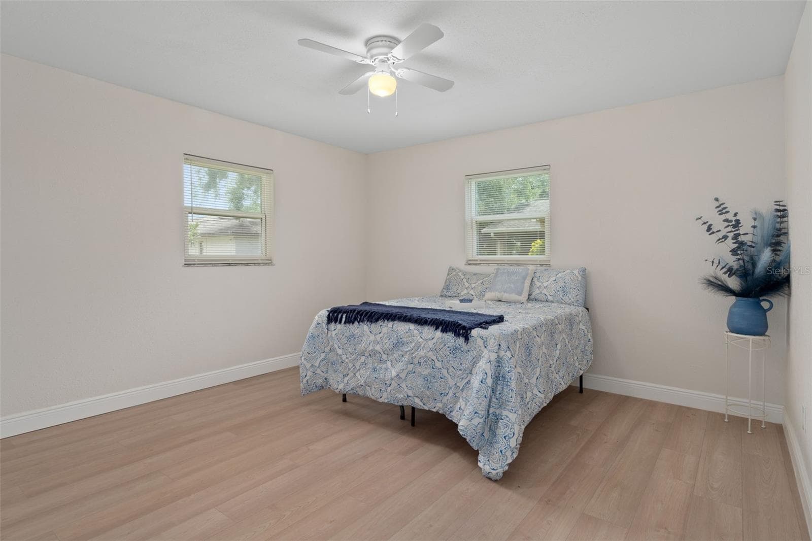 Single Family Residence at 8643 WOODBRIDGE DR, NEW PORT RICHEY, photo 11 of 25
