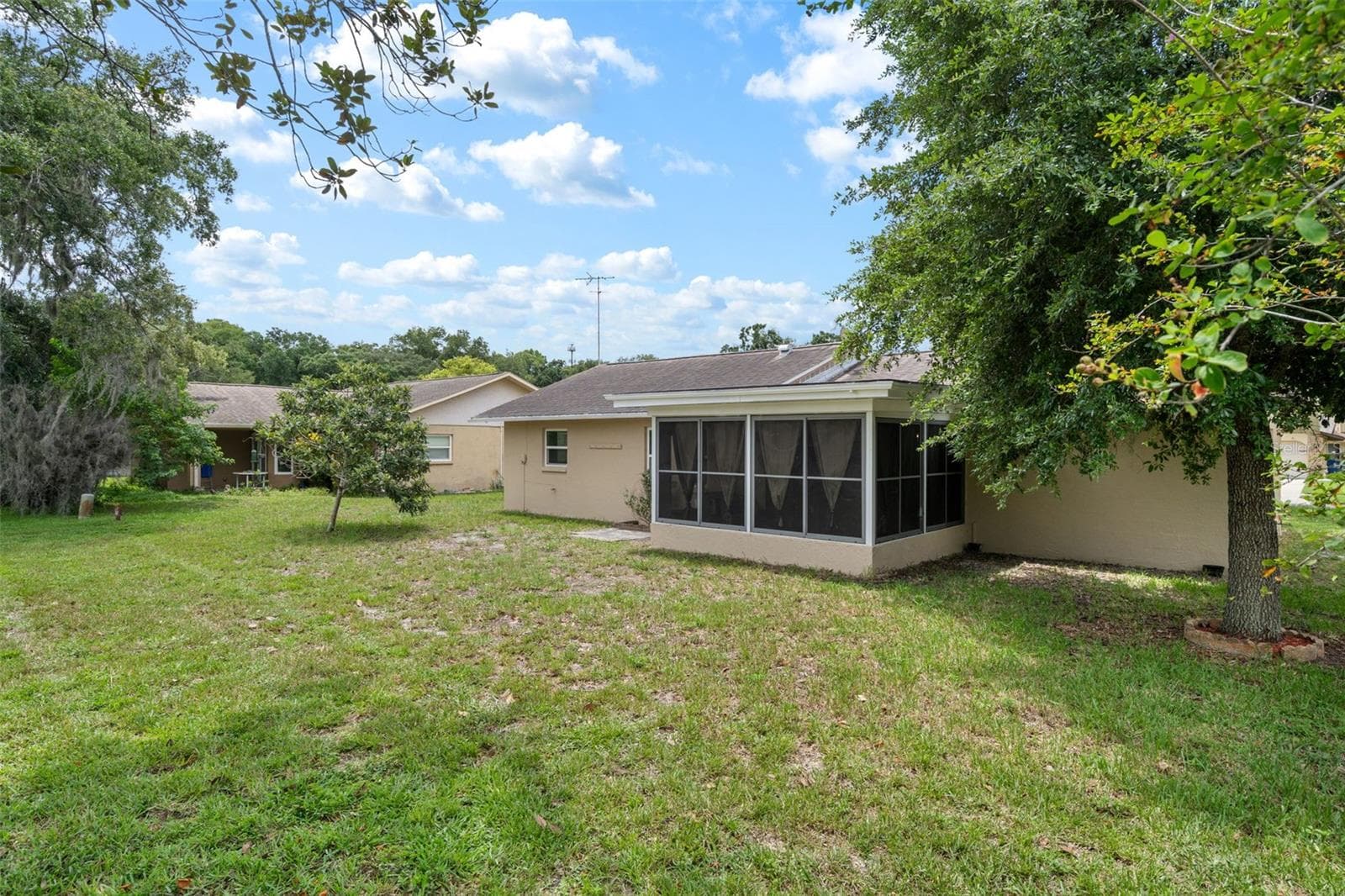 Single Family Residence at 8643 WOODBRIDGE DR, NEW PORT RICHEY, photo 22 of 25