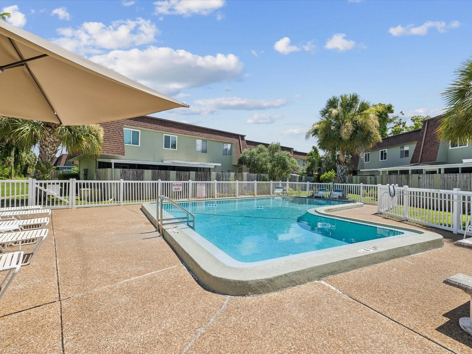 Townhouse at 1308 70TH ST N, ST PETERSBURG, photo 61 of 62
