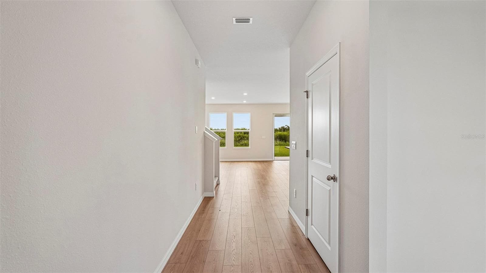 Single Family Residence at 5432 SILVER MOONLIGHT DR, PALMETTO, photo 10 of 59