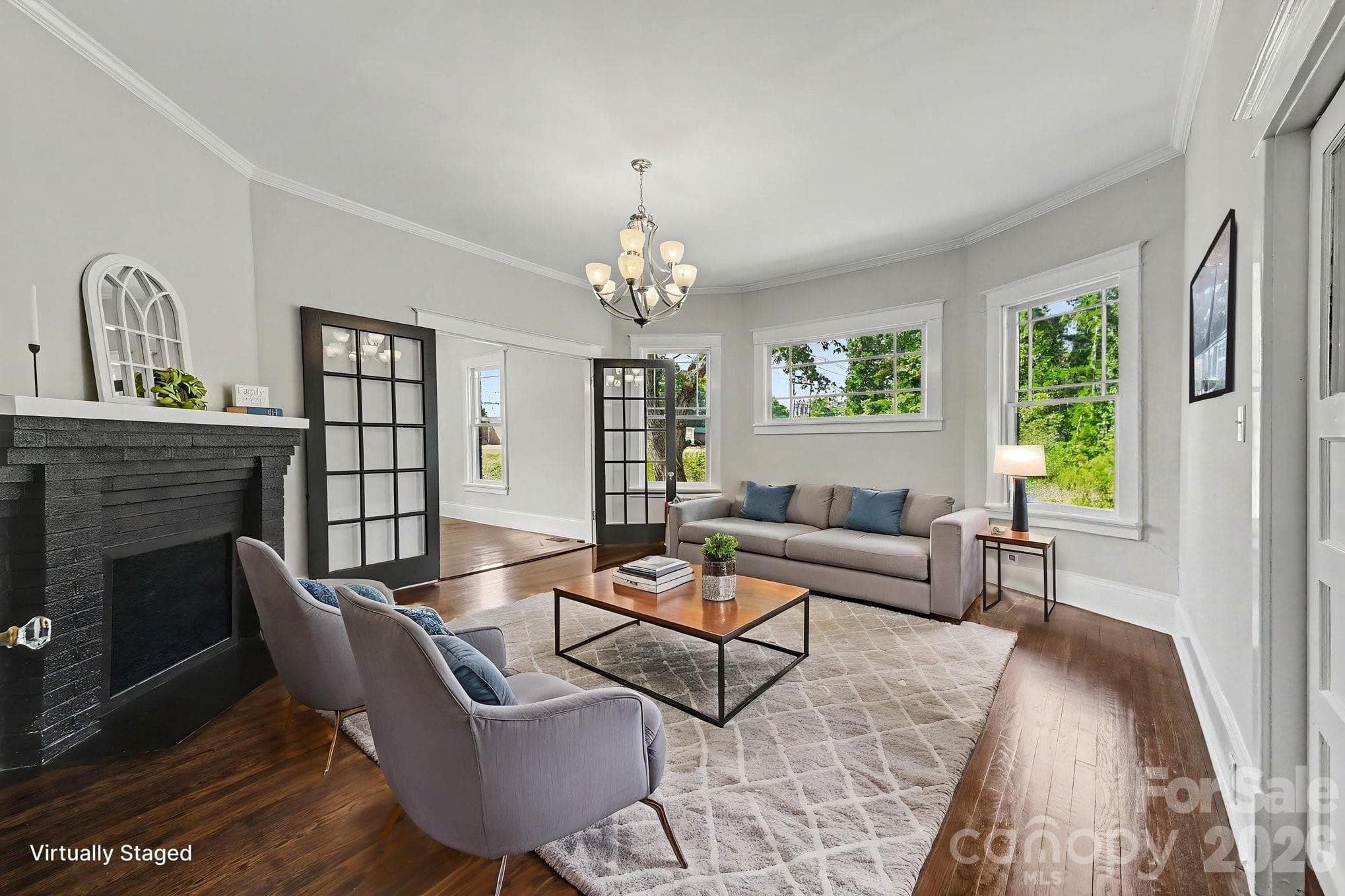 1675 N Main Street