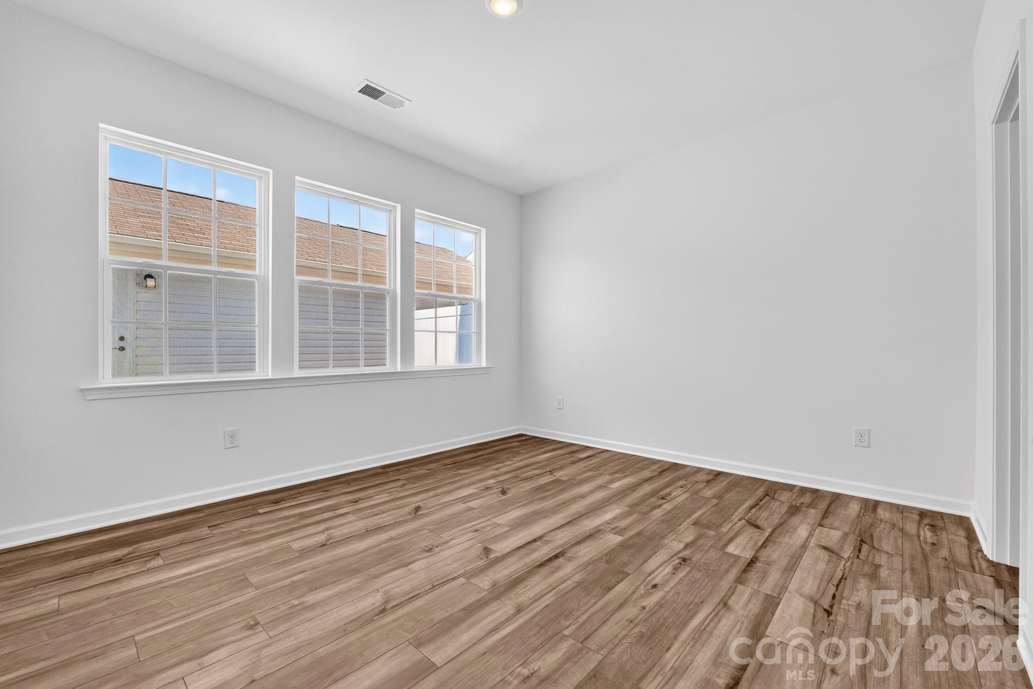 Primary Bedroom - Charlotte