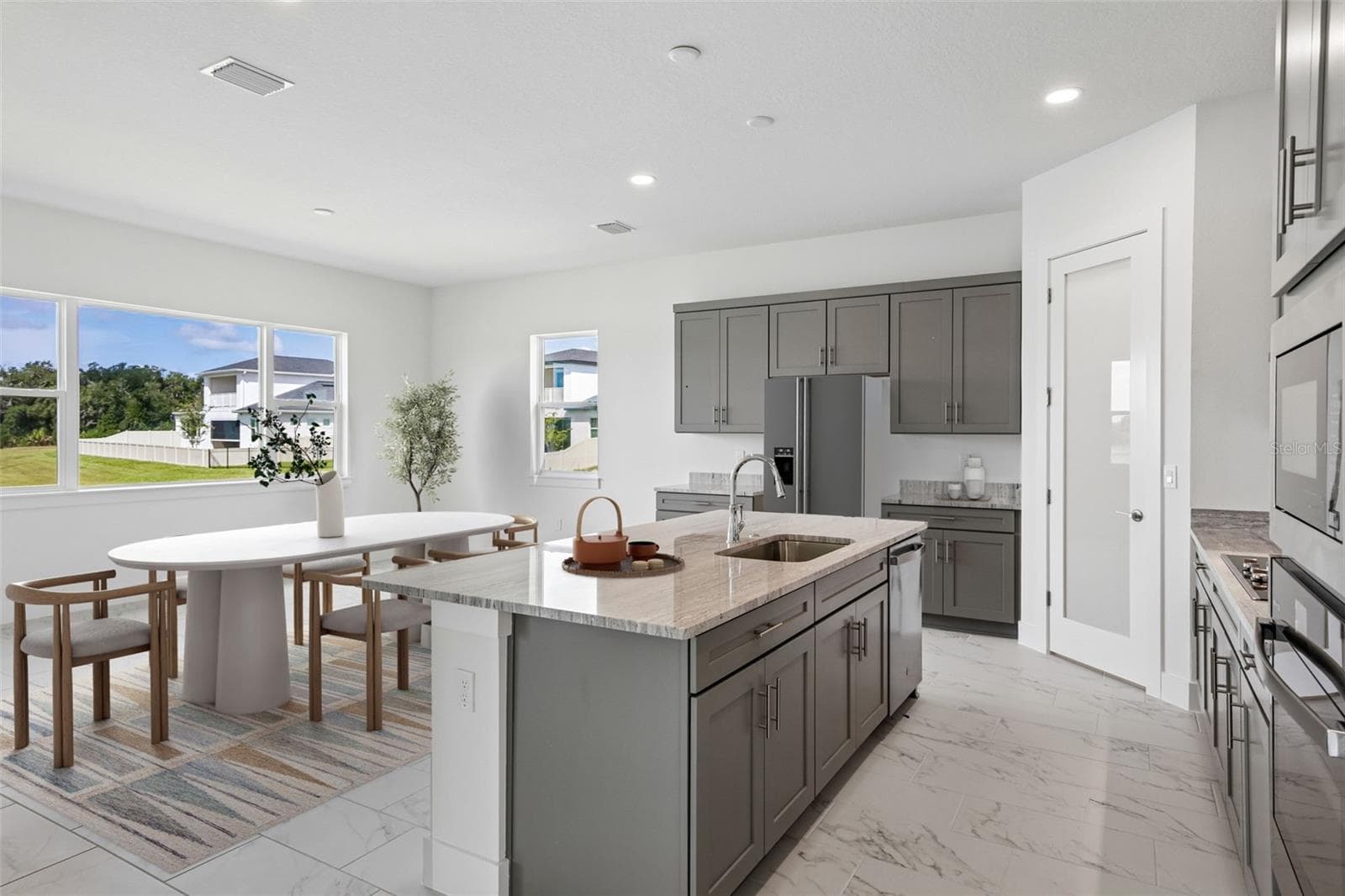Virtual Staging - 8255 GOLDEN BEACH CT, PARRISH