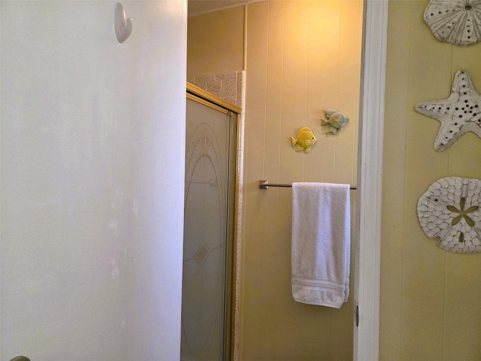 Shower Area - 3383 OAKWOOD BLVD N, SARASOTA