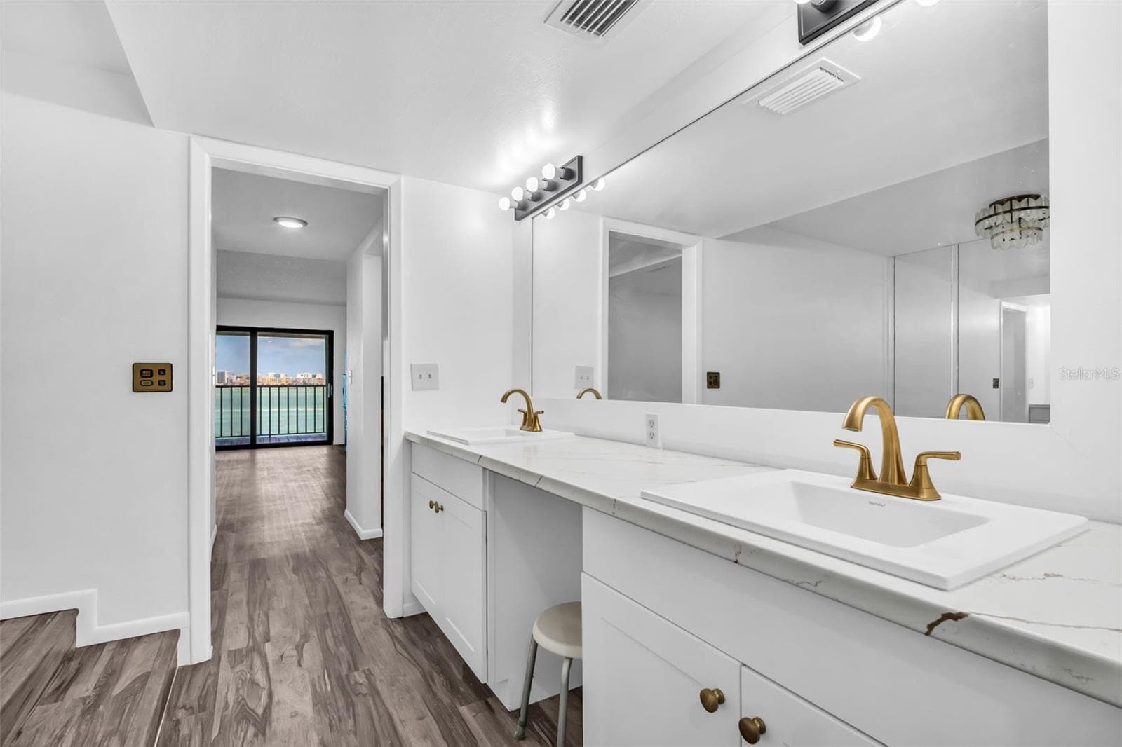 Condominium at 55 ROGERS ST #P5, CLEARWATER, photo 8 of 26