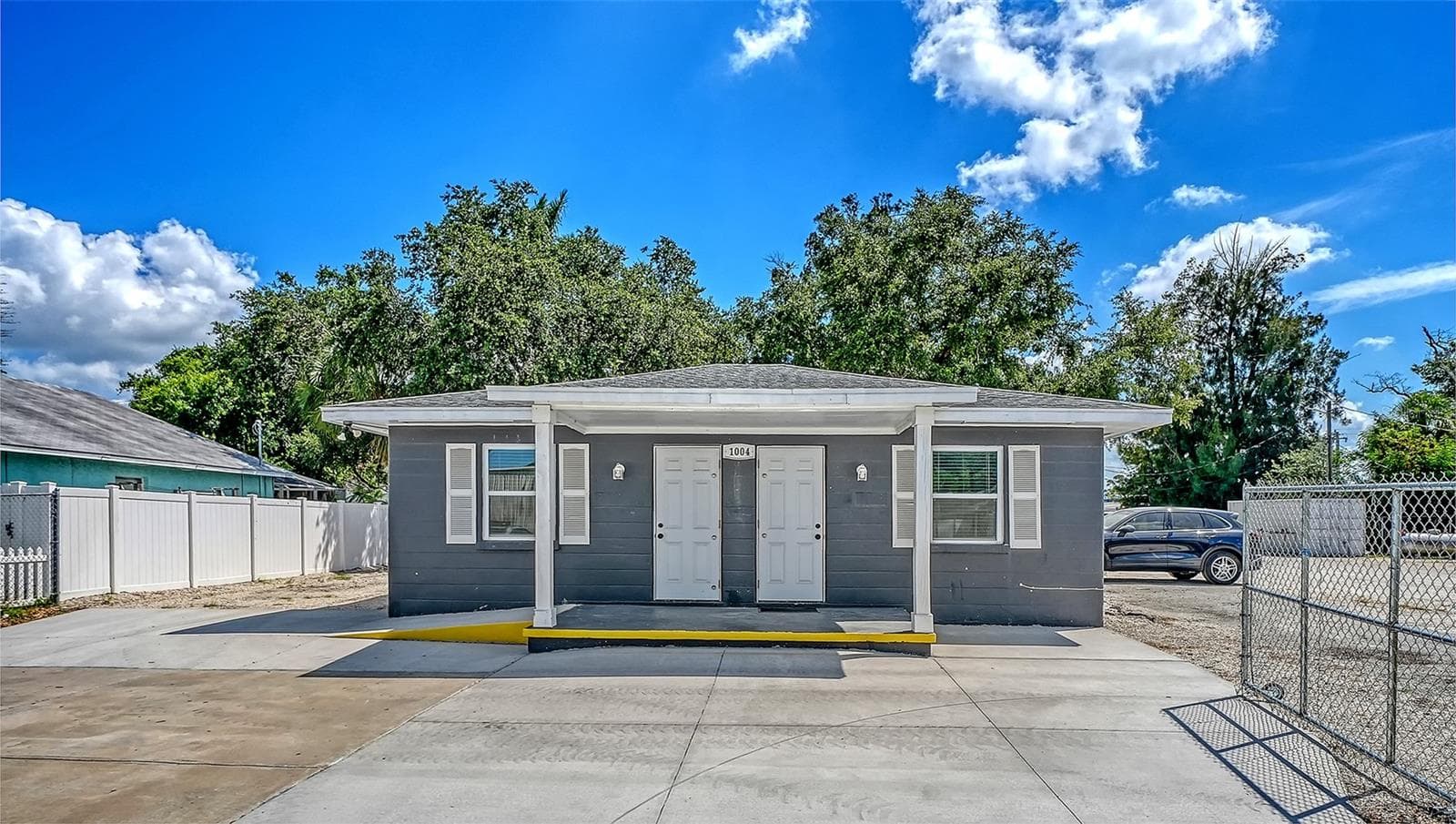 1004 27TH AVE W