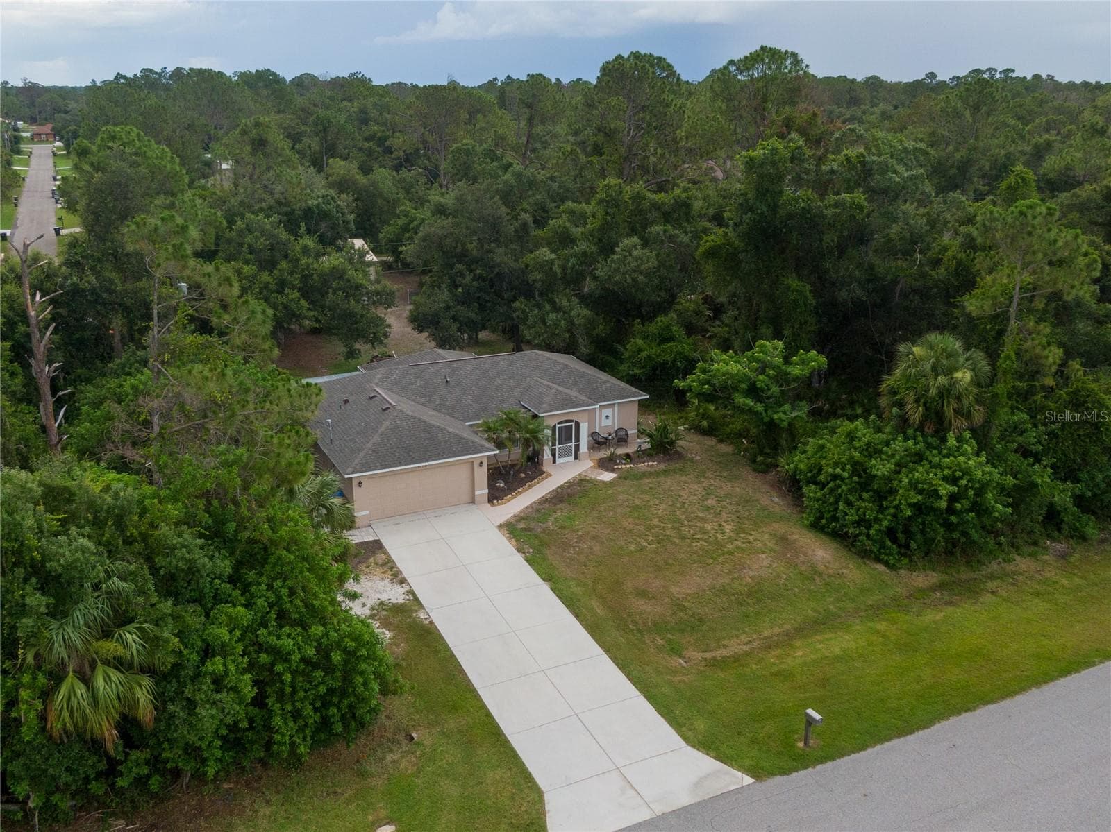 Single Family Residence at 5175 HORNBUCKLE BLVD, NORTH PORT, photo 3 of 29