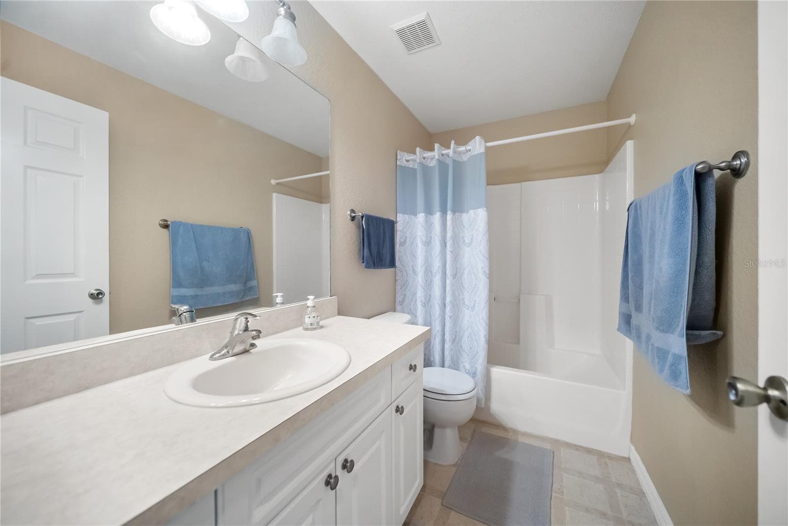 En-Suite - 5175 HORNBUCKLE BLVD, NORTH PORT