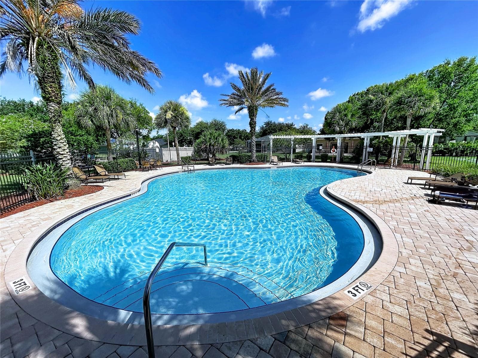 Townhouse at 12207 COUNTRY WHITE CIR, TAMPA, photo 25 of 37