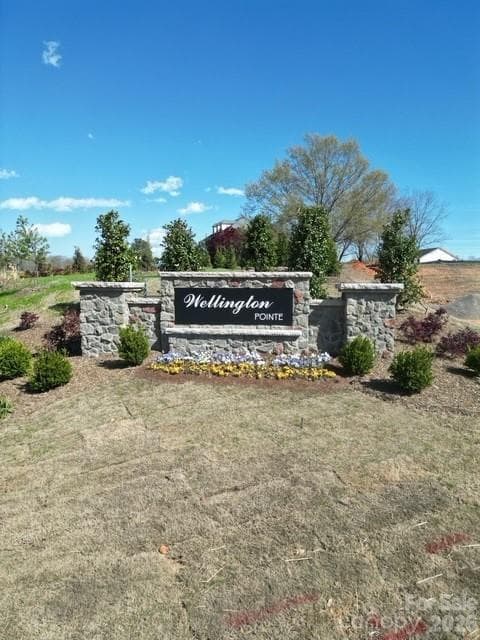 Welcome! - 342 Maidstone Drive, Monroe