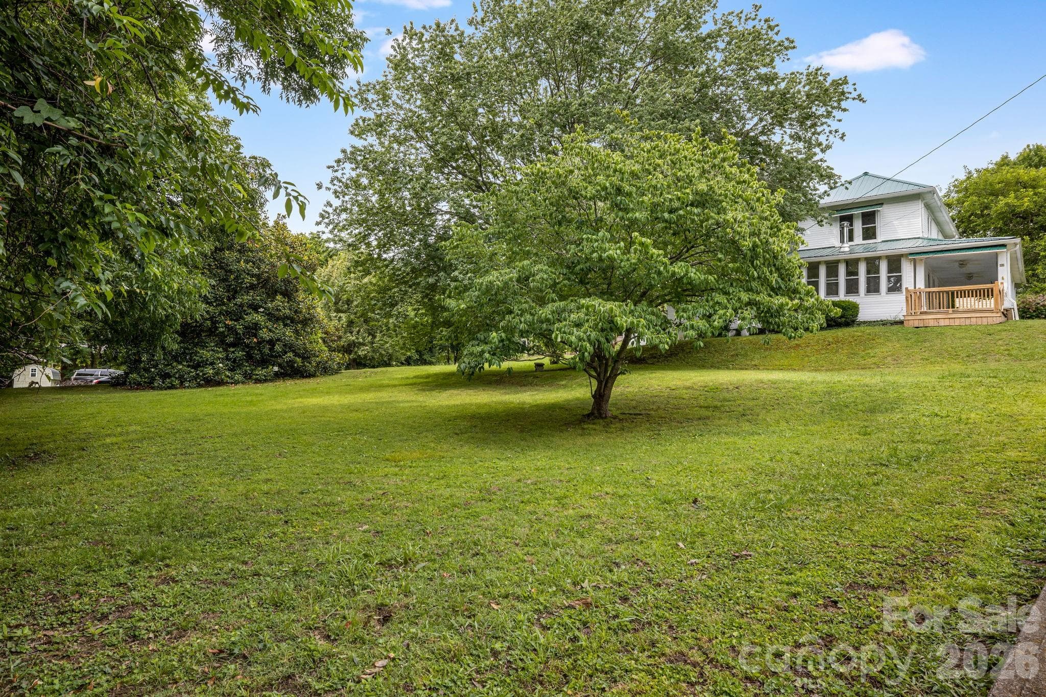 Single Family Residence at 82 Hill Street, Hot Springs, photo 3 of 42
