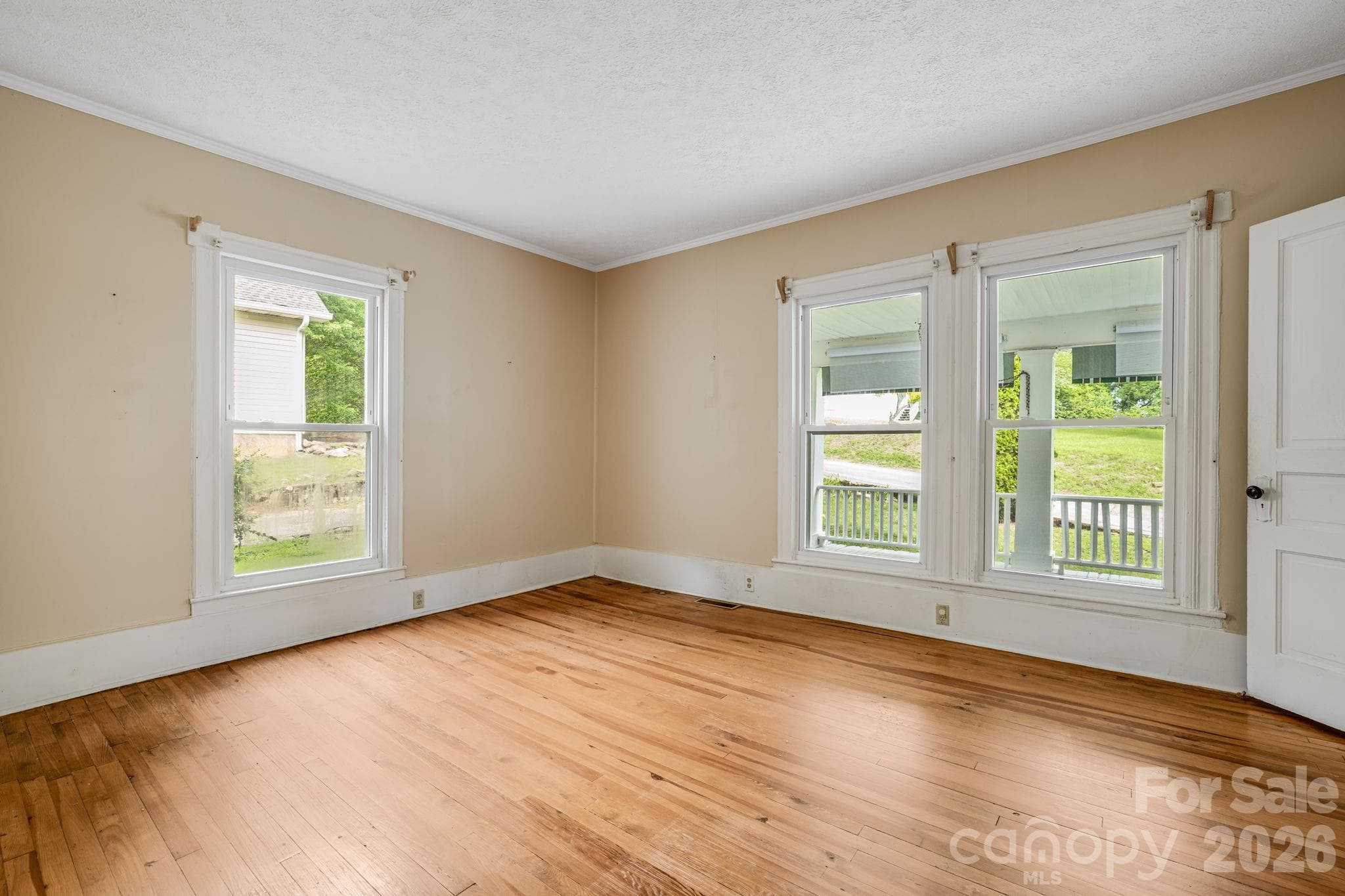 Single Family Residence at 82 Hill Street, Hot Springs, photo 18 of 42