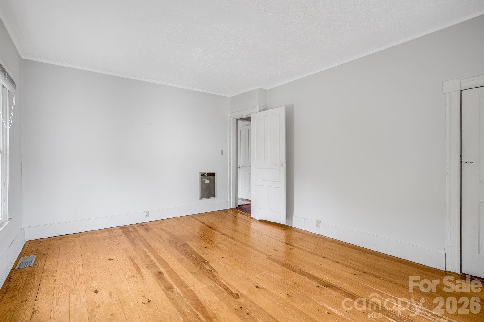 Single Family Residence at 82 Hill Street, Hot Springs, photo 28 of 42