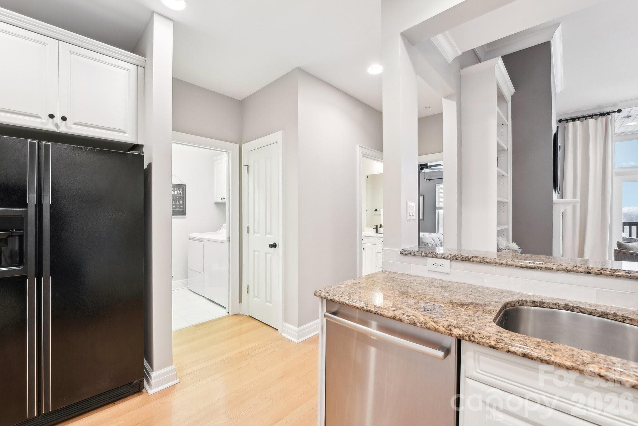 Condominium at 572 N Church Street, Charlotte, photo 11 of 28