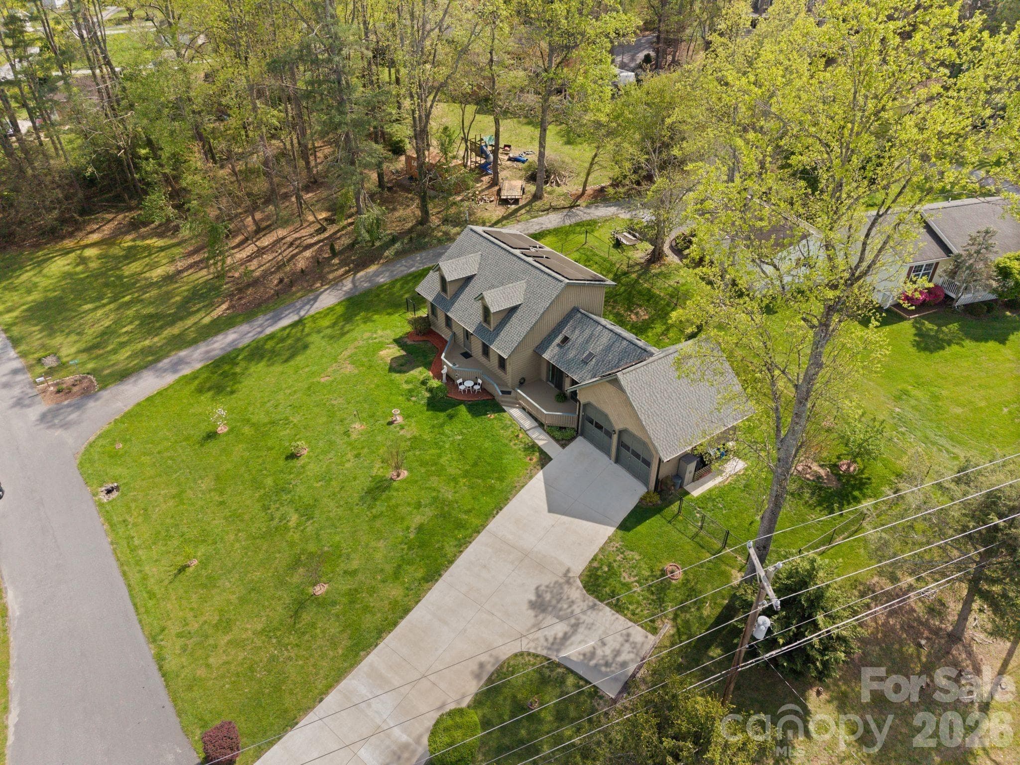 Single Family Residence at 100 Forest Park Drive, Hendersonville, photo 34 of 35