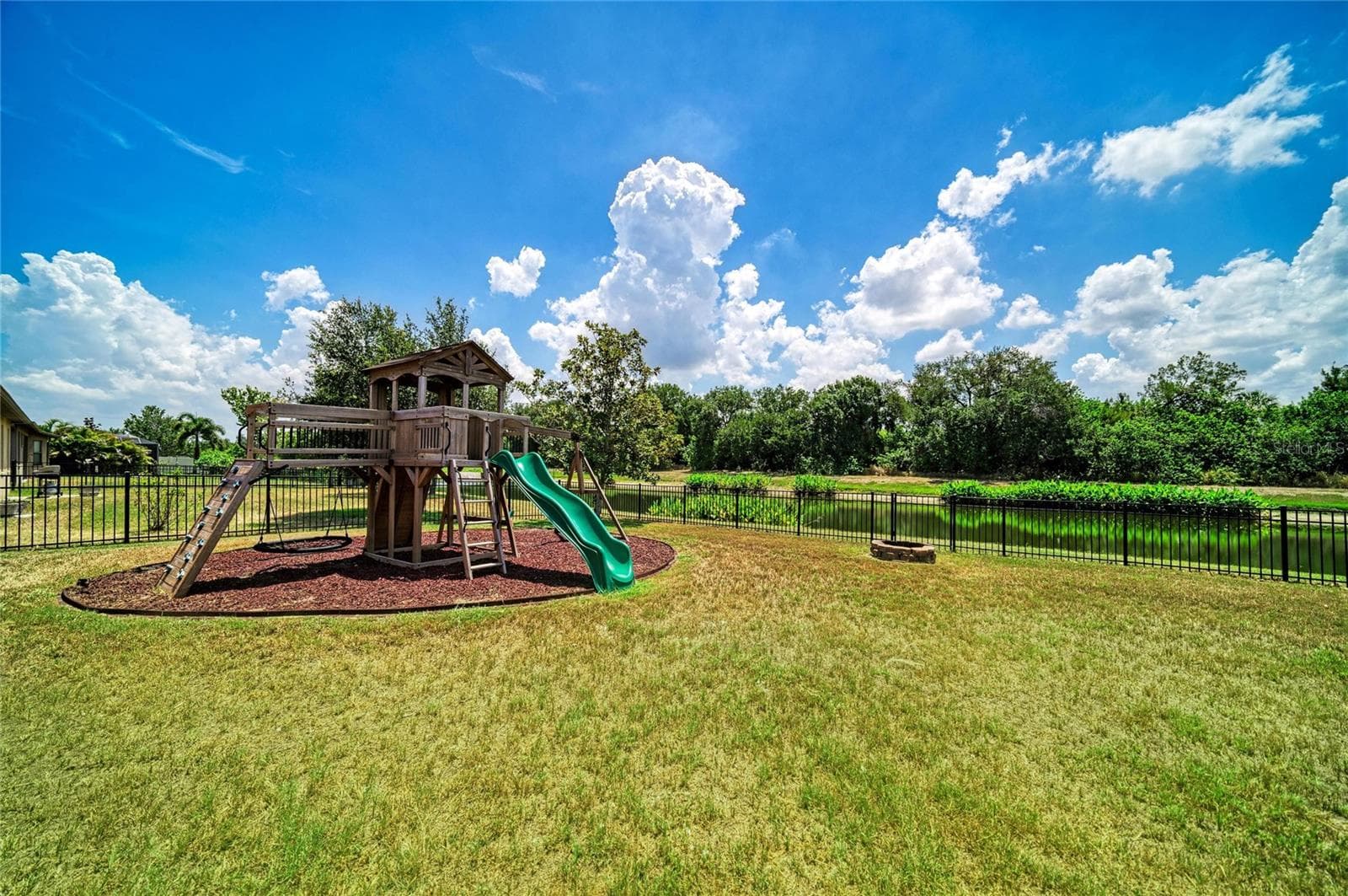 Single Family Residence at 316 STAR SHELL DR, APOLLO BEACH, photo 44 of 57