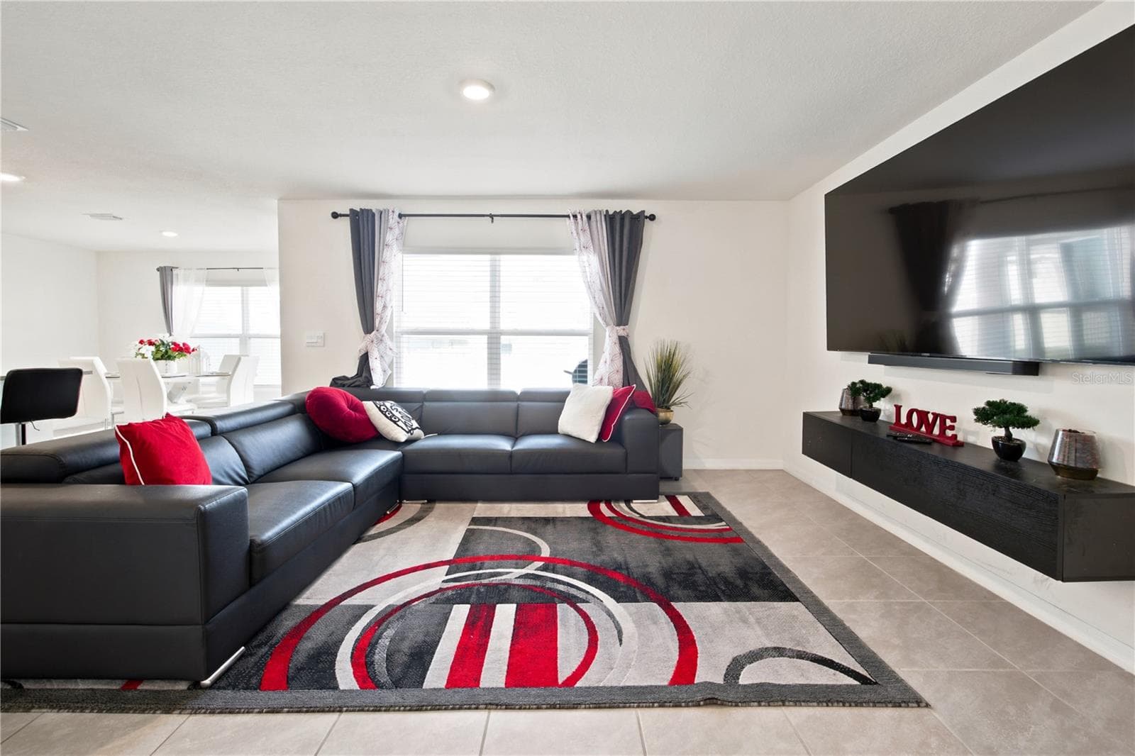 Great Room - 8709 SW 46TH AVE, OCALA