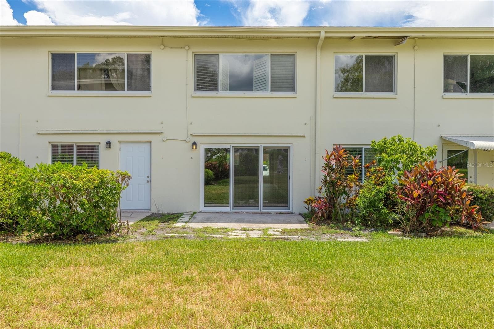 Condominium at 4550 OVERLOOK DR NE #155, ST PETERSBURG, photo 24 of 46