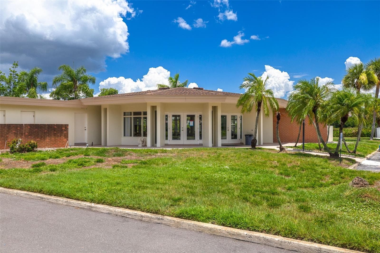 Condominium at 4550 OVERLOOK DR NE #155, ST PETERSBURG, photo 33 of 46