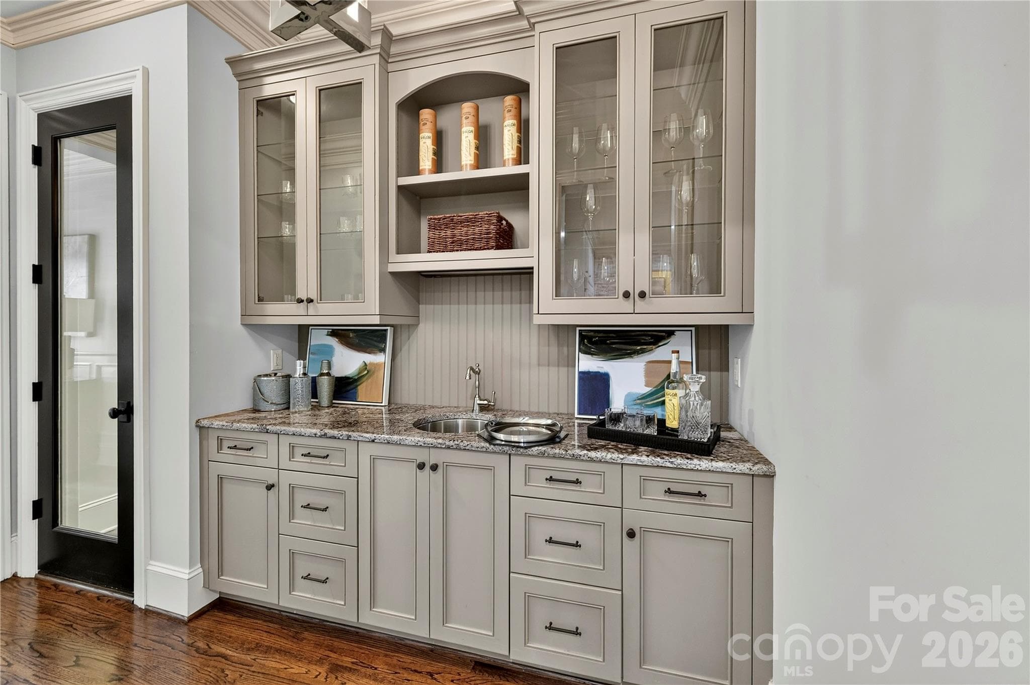 Single Family Residence at 808 Huntington Park Drive, Charlotte, photo 9 of 40