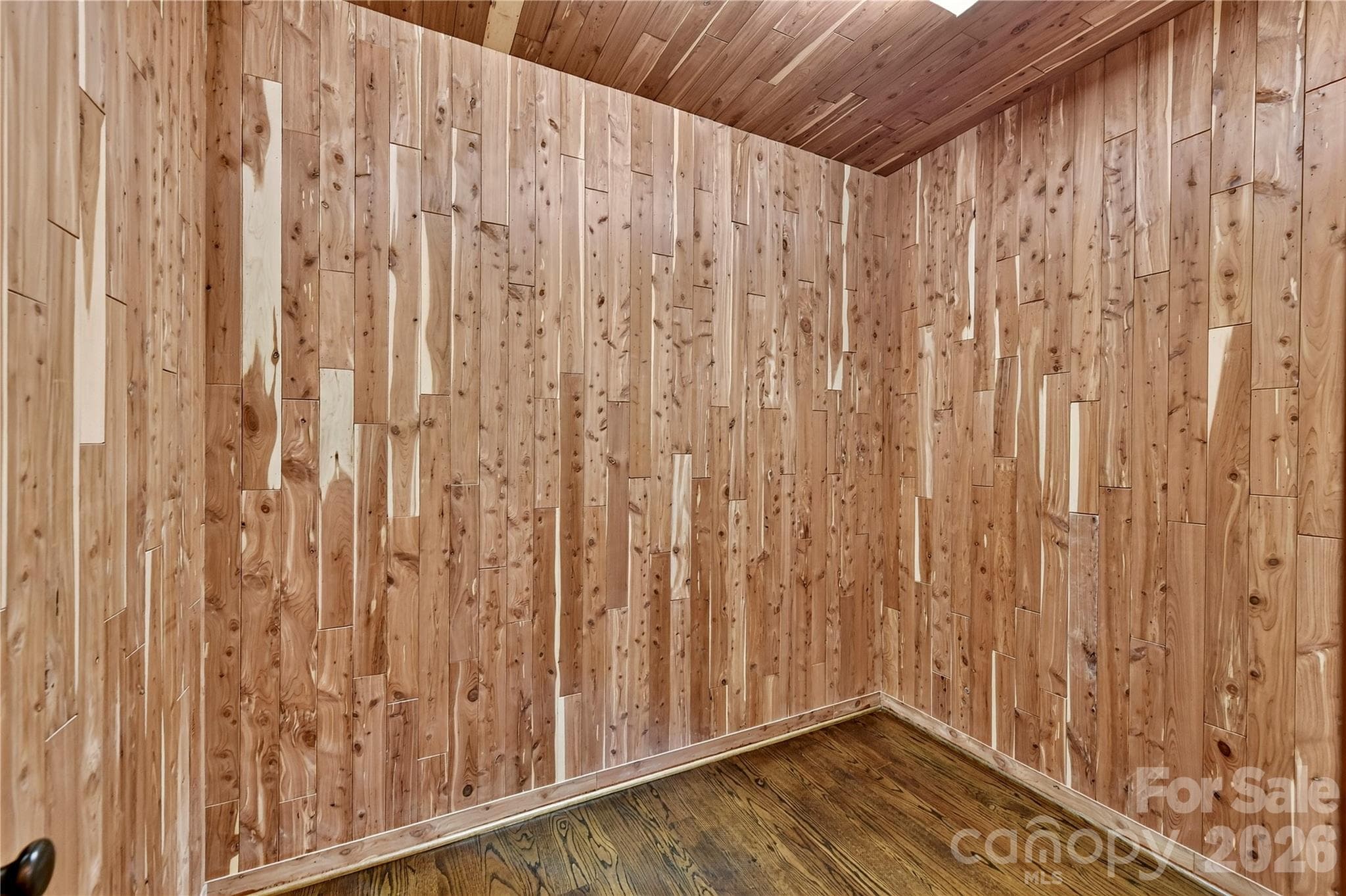 Single Family Residence at 808 Huntington Park Drive, Charlotte, photo 26 of 40