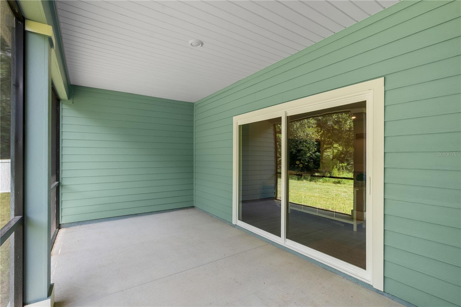 Nice Screened Porch - 13941 NW CONVERGENCE BLVD, ALACHUA