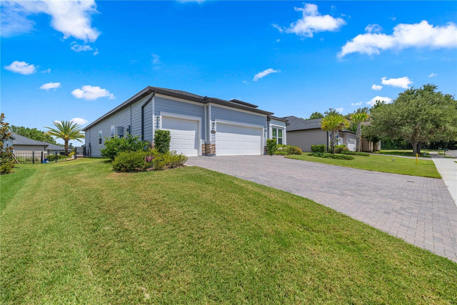 Single Family Residence at 4227 SE 11TH AVE, OCALA, photo 6 of 50