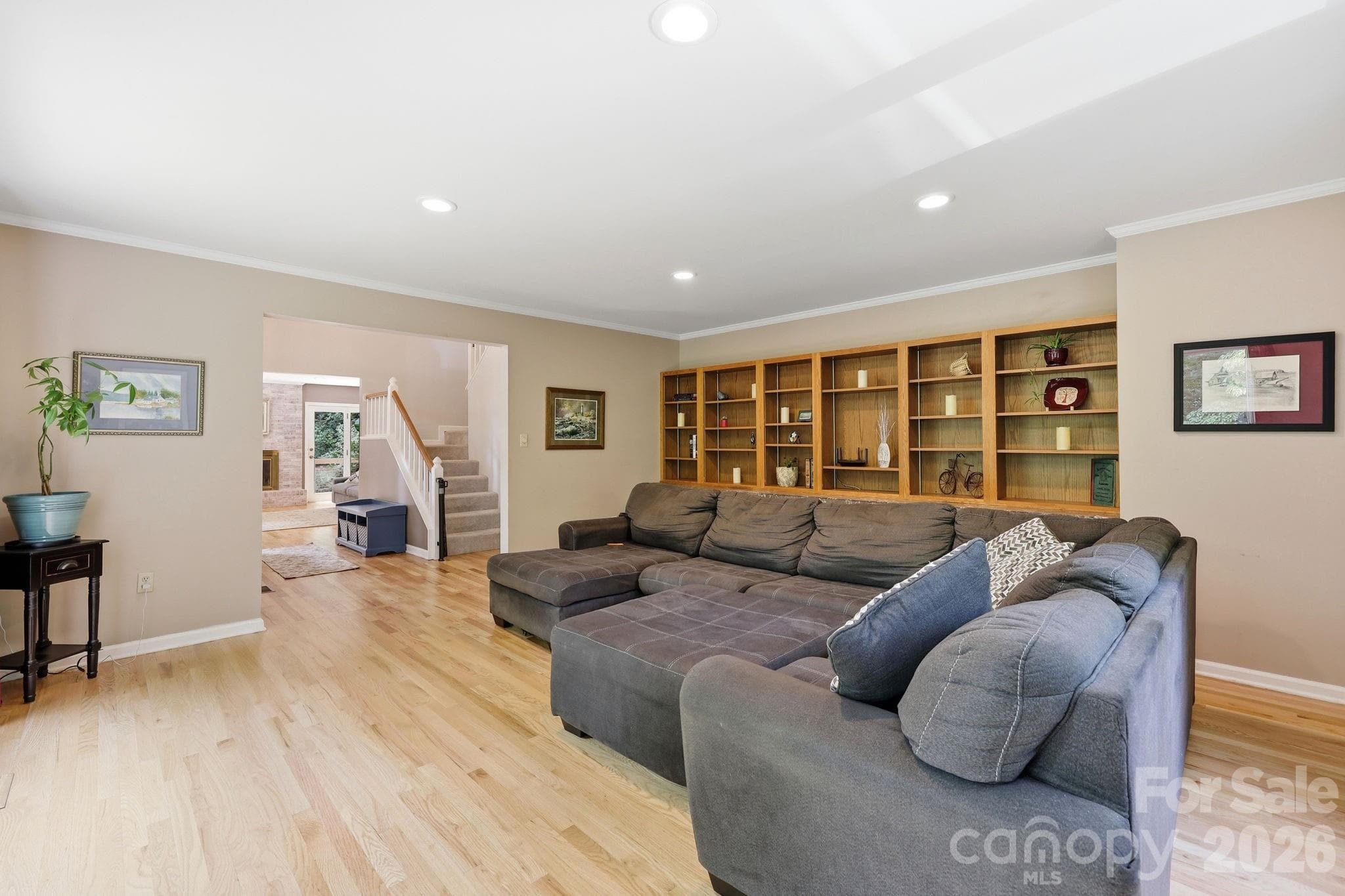Single Family Residence at 202 Riva Ridge Drive, Fairview, photo 11 of 48