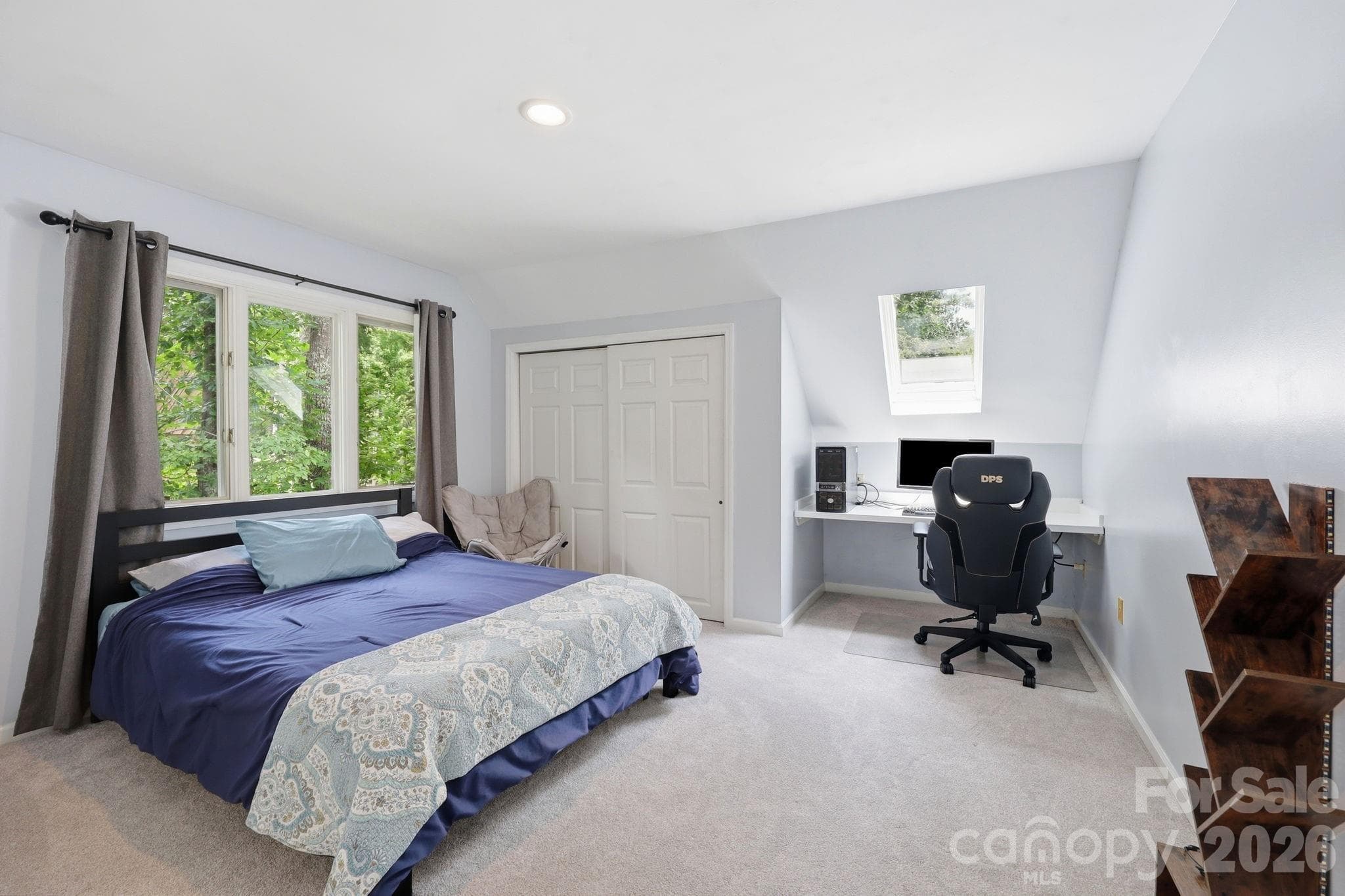 Single Family Residence at 202 Riva Ridge Drive, Fairview, photo 22 of 48