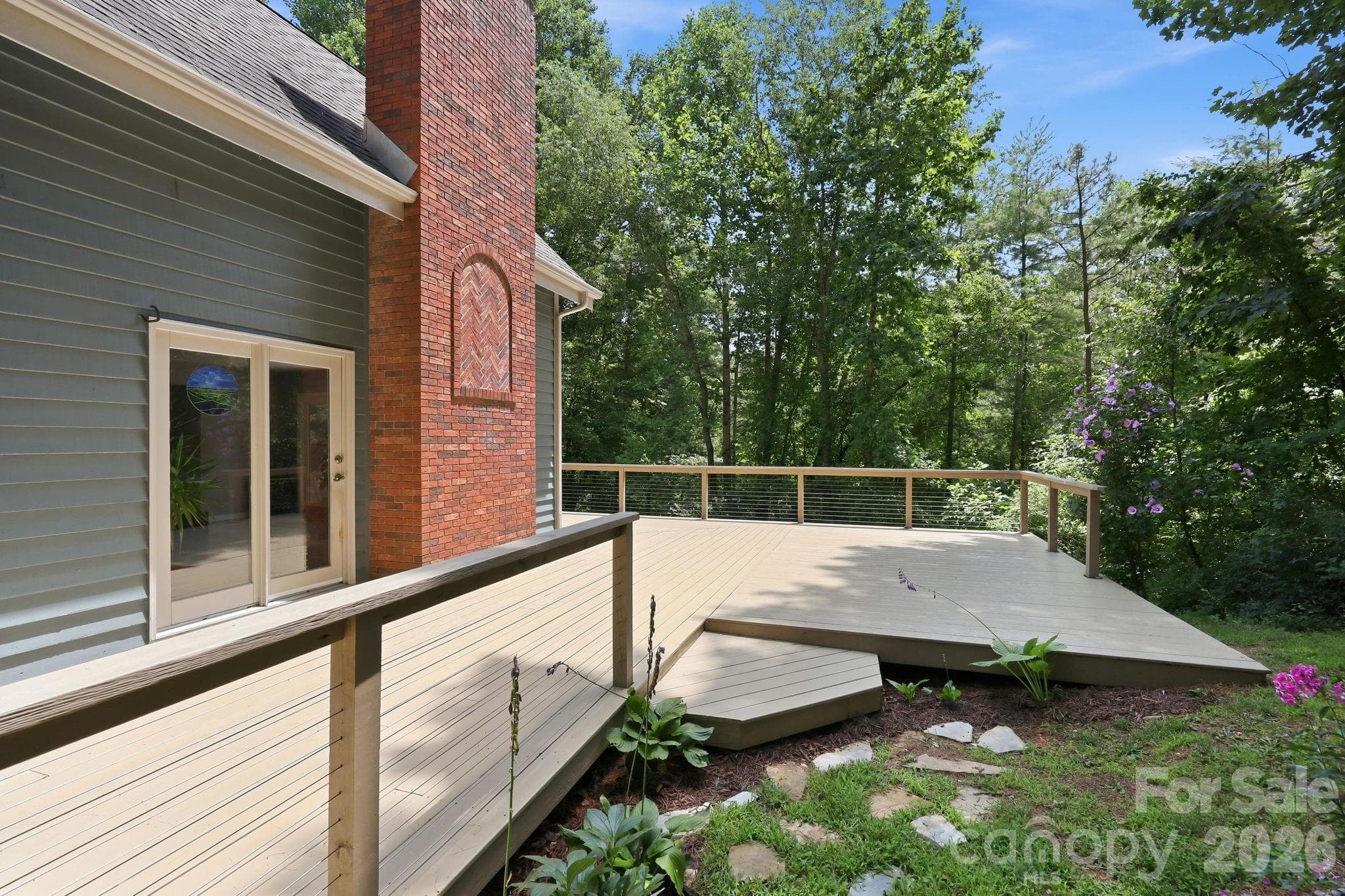Single Family Residence at 202 Riva Ridge Drive, Fairview, photo 35 of 48