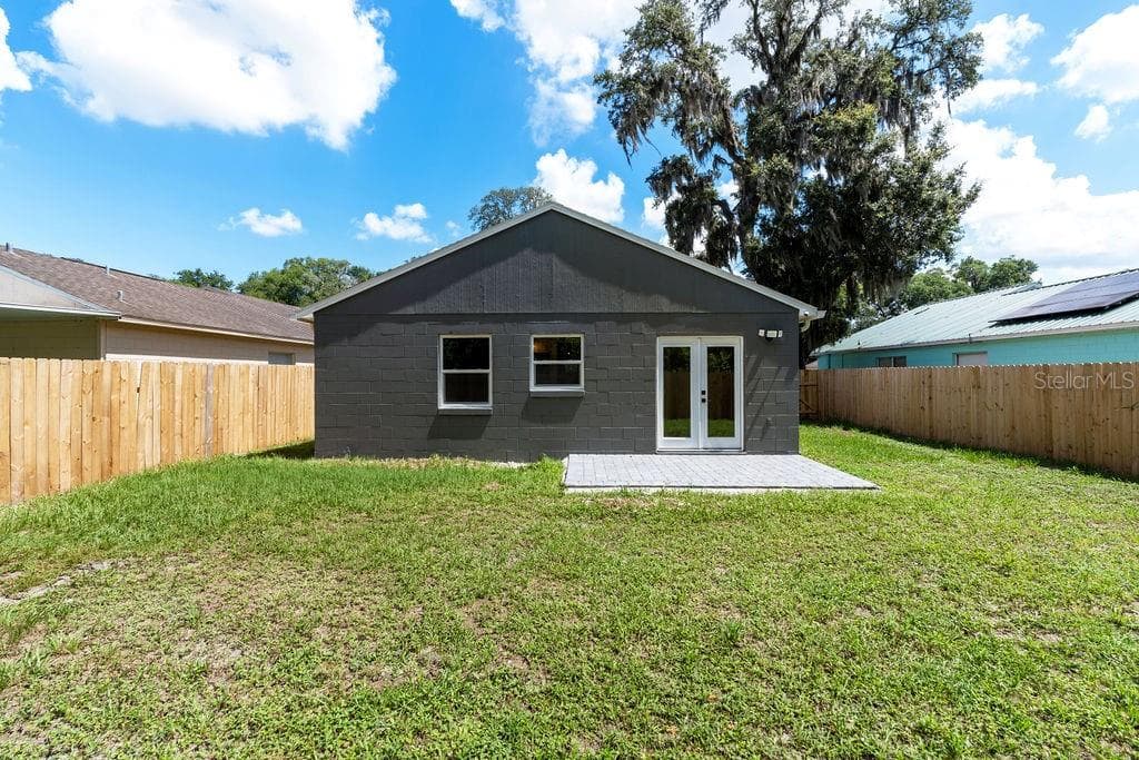 Single Family Residence at 6330 RUTHIE DR, ORLANDO, photo 32 of 35