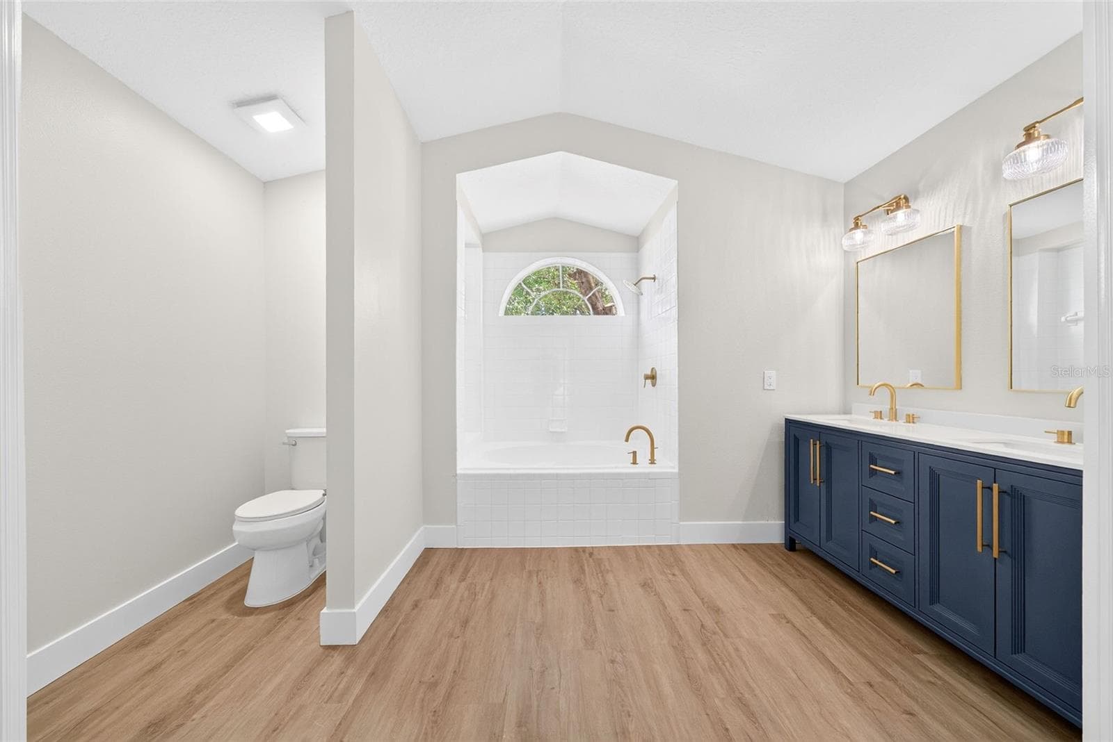 Single Family Residence at 294 LAKE DOE BLVD, APOPKA, photo 13 of 20