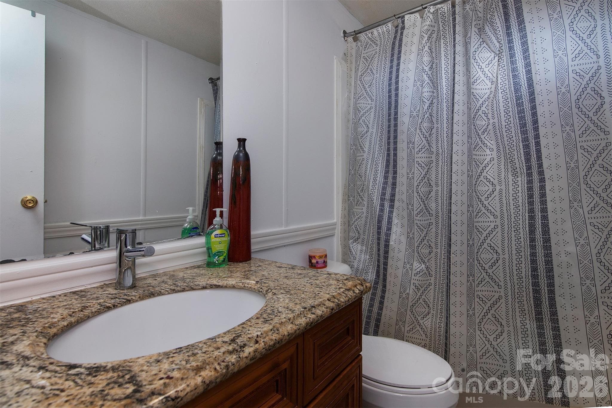 Single Family Residence at 5727 Thompson Road, Charlotte, photo 16 of 21