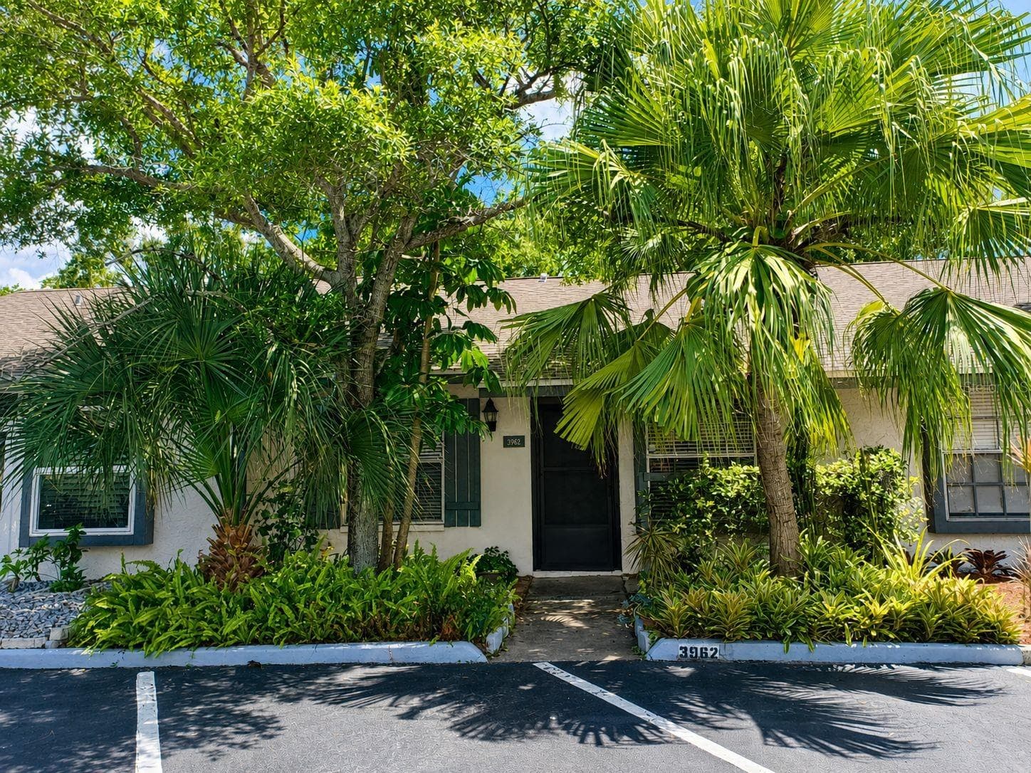 Villa at 3962 LA COSTA LN, LARGO, photo 24 of 27
