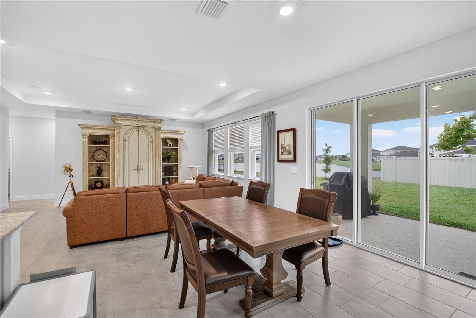 Single Family Residence at 5633 HAWKS CAY ST, APOLLO BEACH, photo 12 of 54