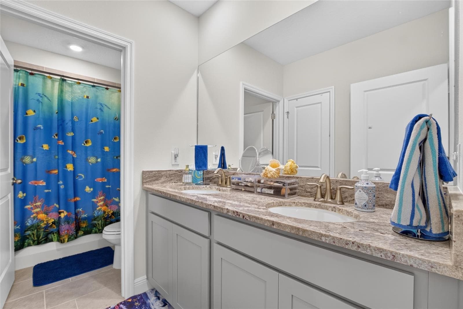 Single Family Residence at 5633 HAWKS CAY ST, APOLLO BEACH, photo 39 of 54