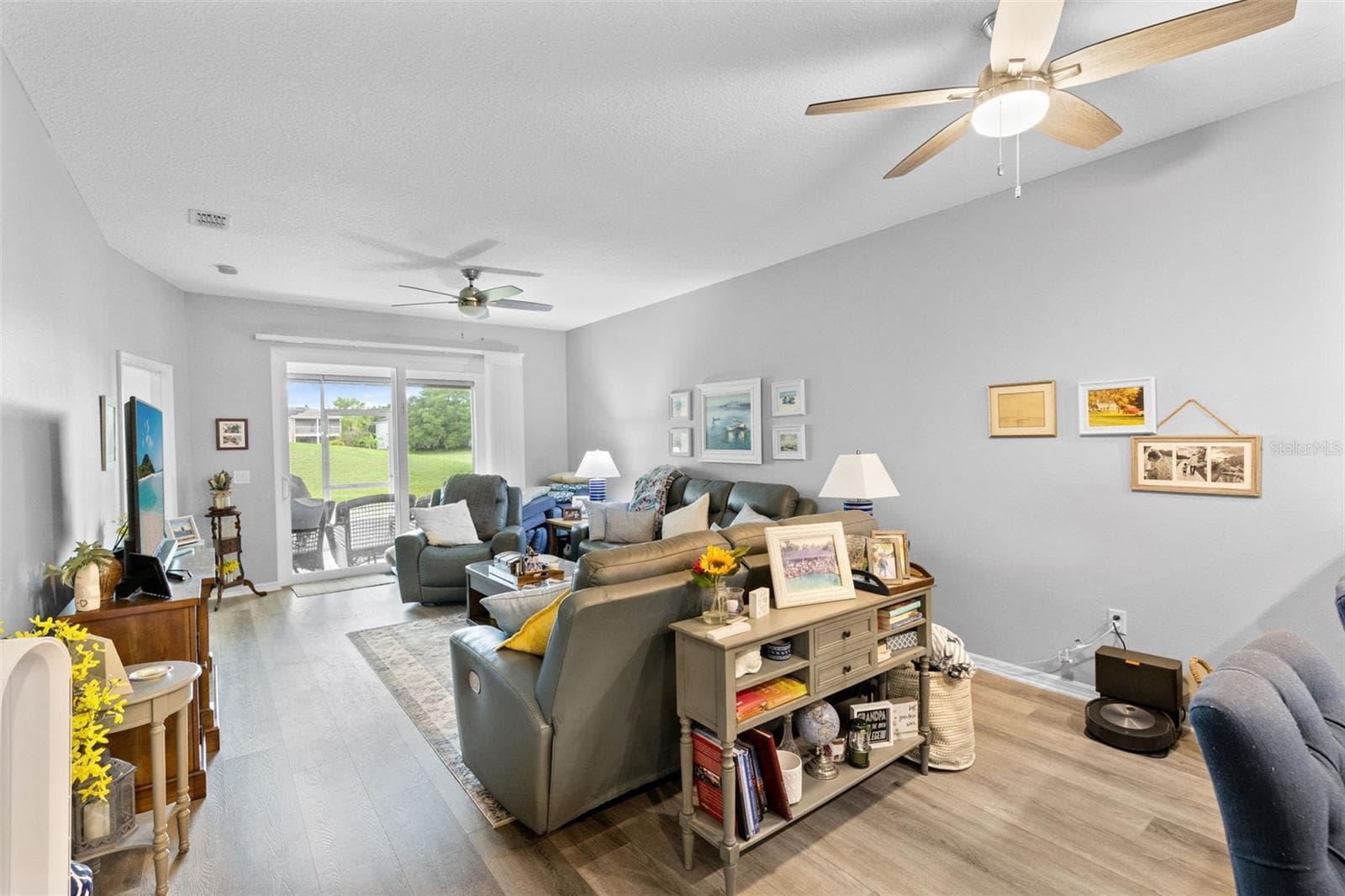 Villa at 146 CLUB VILLAS LN, KISSIMMEE, photo 6 of 25