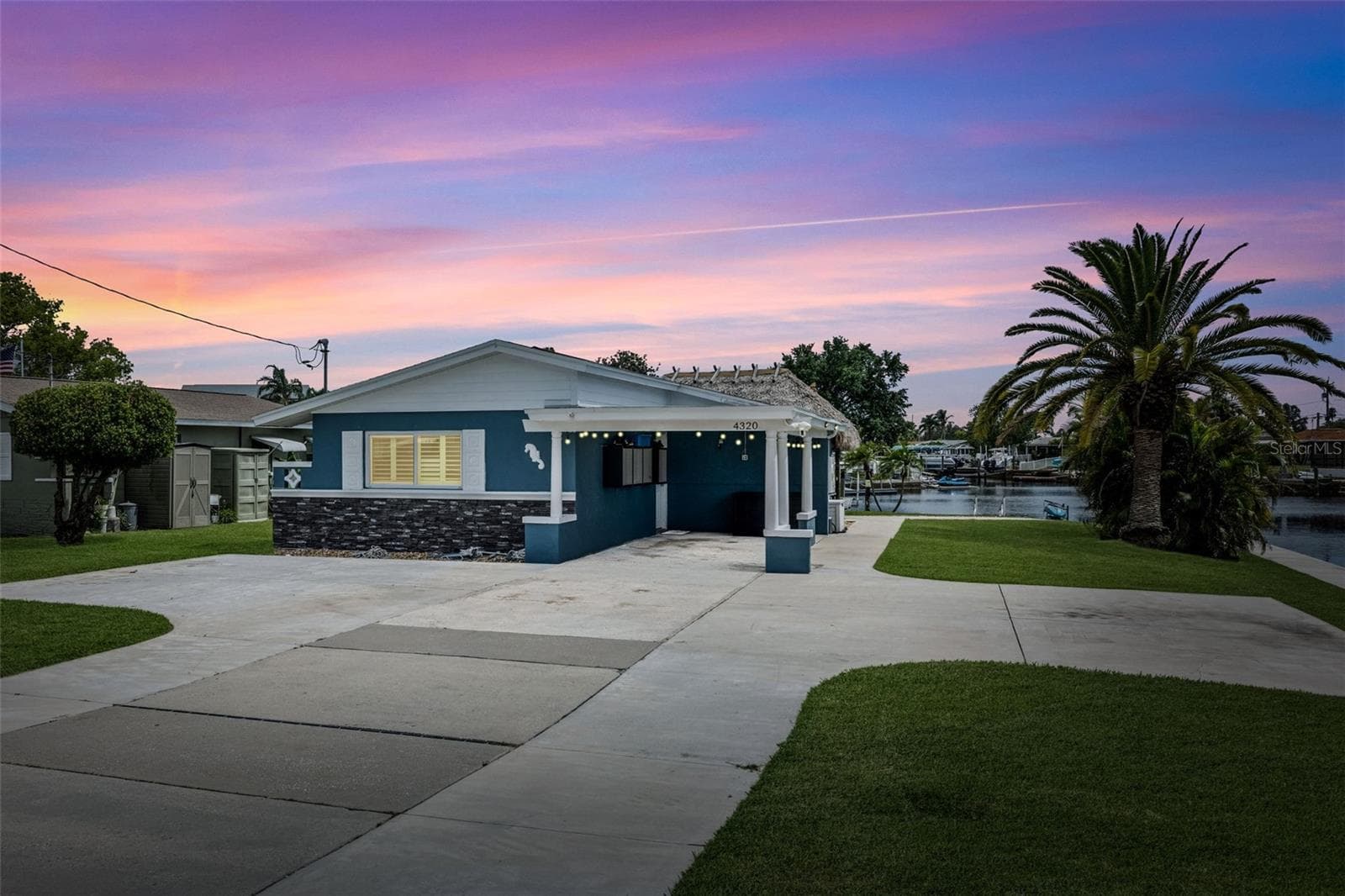 Incredible twilight views! - 4320 FLORAMAR TER, NEW PORT RICHEY